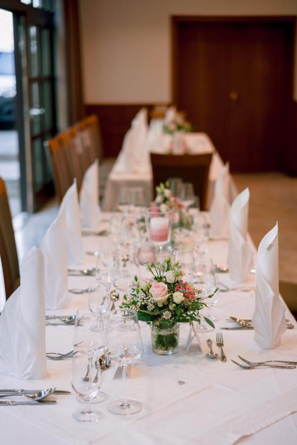 Gasthof-Restaurant Kollar Goebl Deutschlandsberg Dış mekan fotoğraf