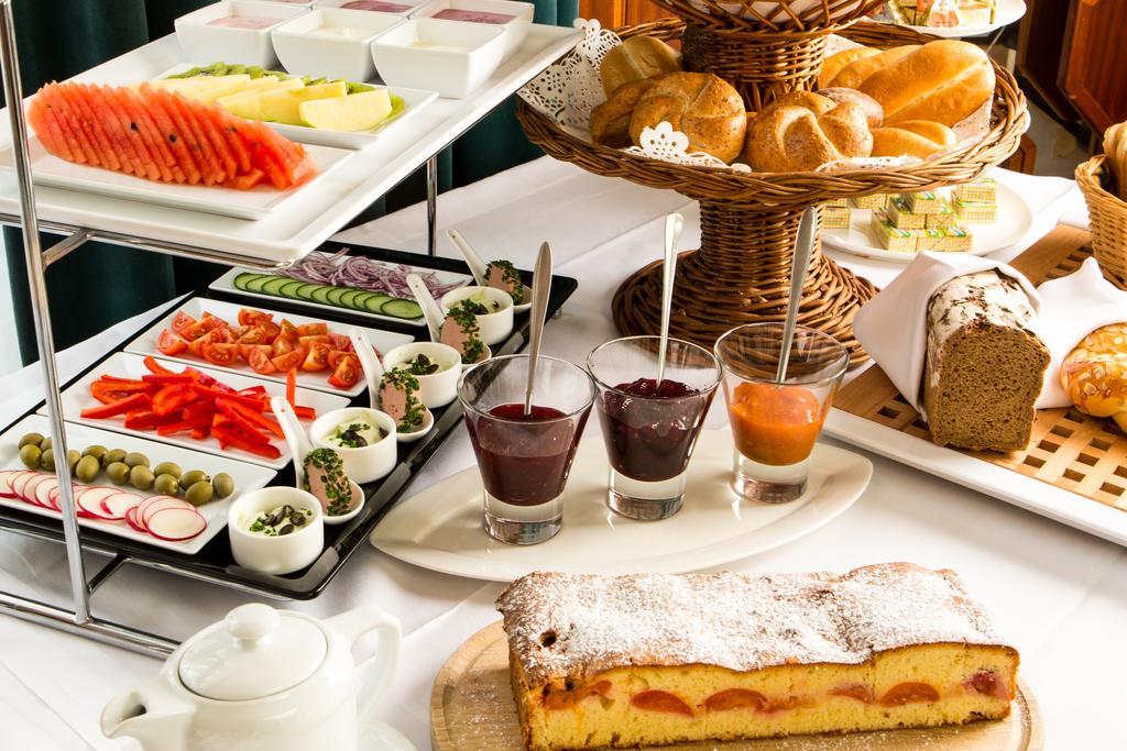 Gasthof-Restaurant Kollar Goebl Deutschlandsberg Dış mekan fotoğraf